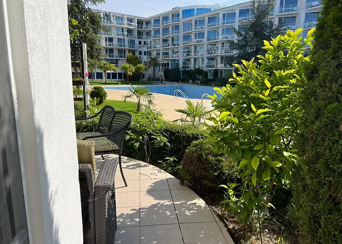 With Terrace In Complex Apartmán *